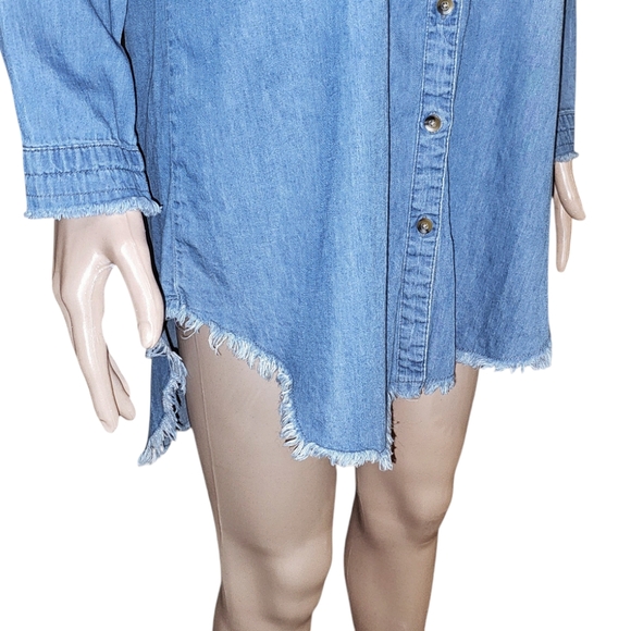 Rebecca Elliot High-Low Chambray Shirt Dress - Picture 4 of 5